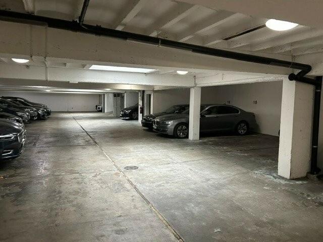 Place de parc souterrain à louer