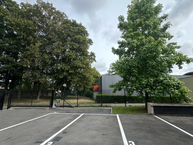 PLACE DE PARKIN SÉCURISÉE SECTEUR MUSÉE VALENCIENNES
