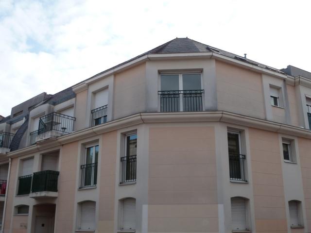 Place de Parking A LOUER IMMEDIATEMENT QUARTIER SAINT SEURIN FONDAUDEGE