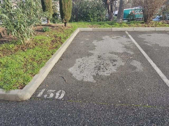 Place de parking à louer Jardin des Senteurs Grasse