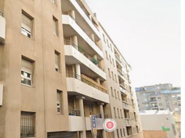 PLACE DE PARKING DANS IMMEUBLE SECURISE 13008 MARSEILLE