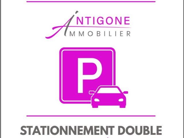 Place de Parking double Six fours les Plages