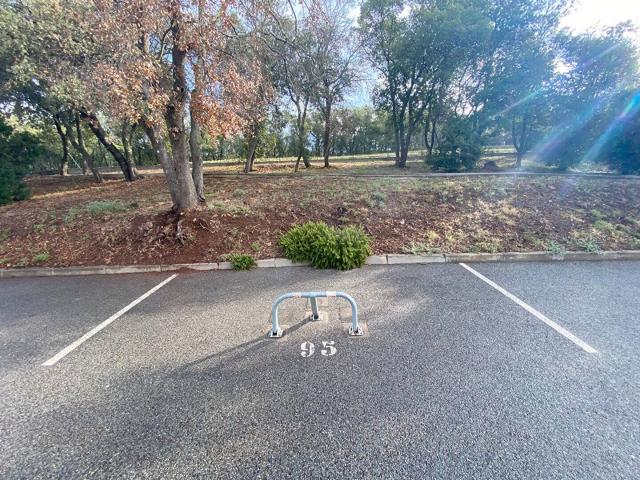 Place de parking extérieur Fréjus
