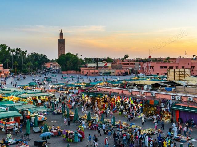 Place Jemma el Fna RIAD A LOUER