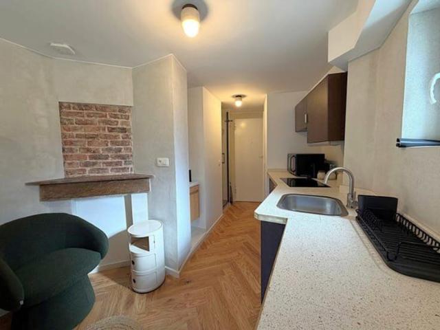 Place Stéphanie / Splendide studio NEUF et meublé de 20m²