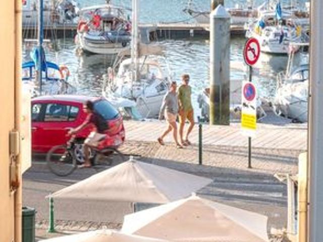 Plage du REMBLAI à 150 m, appartement T3 offrant 2 CHAMBRES