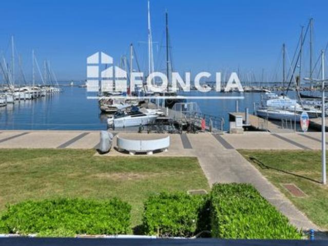 PLAGE SUD P2 belle vue bateaux parking privé