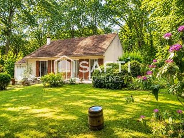 plain pied au cœur de la nature 2 200 m² de terrain arboré