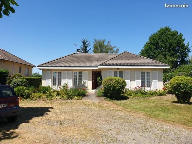 Plain pied au cœur de Verneuil 3 chambres Joli jardin 1400 m²✨