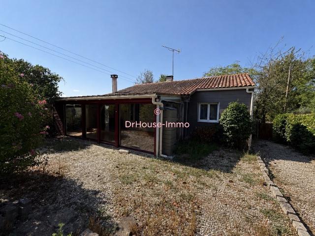 Plain pied avec superbe véranda de 46 m² et jardin clos