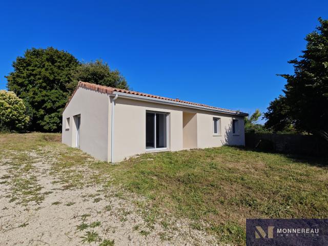 PLAIN PIED A TERMINER A BARBEZIEUX