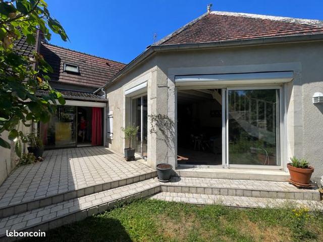 Plain pied – Centre historique – Entretenue