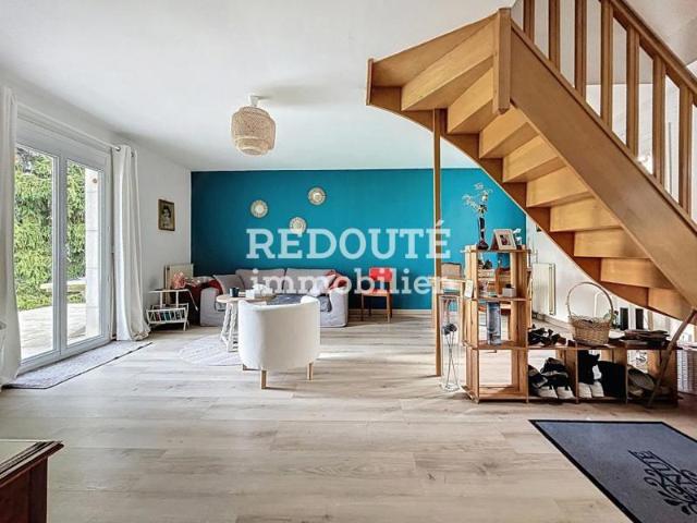 PLAIN PIED DE 5 CHAMBRES AVEC JARDIN ET SOUS SOL TOTAL