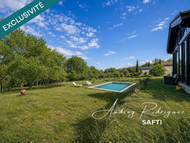 Plain pied familial avec piscine et véranda