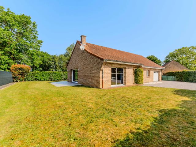 PLAIN PIED INDIVIDUEL IDEALEMENT SITUE