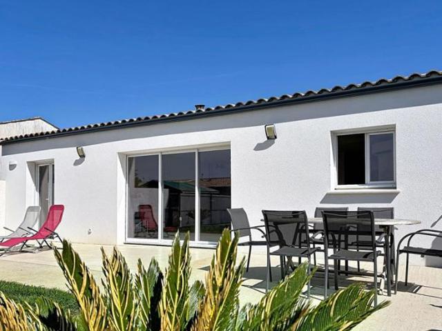 Plain pied 2019 79 m² 2 chambres Grand terrain constructible et divisible
