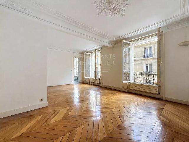 PLAINE MONCEAU. APPARTEMENT 2/3 CHAMBRES
