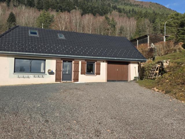 Plaine, magnifique maison rénovée au charme d'antan, 17.55 a