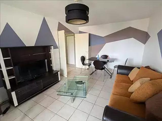 Plaisance du Touch 31830 Location appartement 2 pièces t2 au dernier étage terrasse