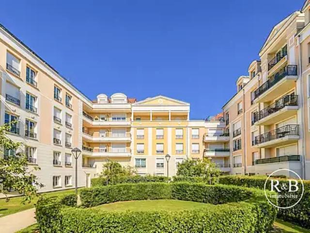Plaisir 78370 Achat / Vente appartement 3 pièces t3 au dernier étage terrasse