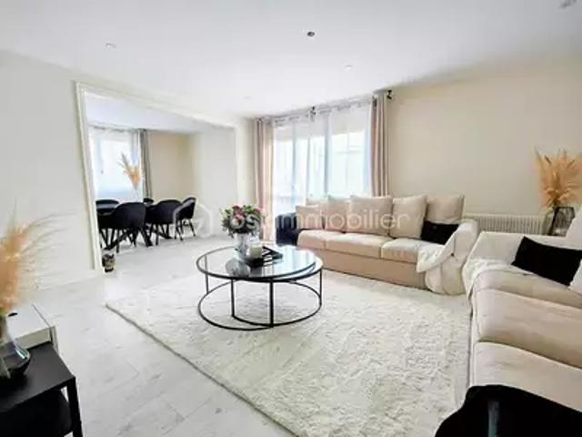 Plaisir 78370 Achat / Vente appartement 5 pièces t5 au dernier étage cave