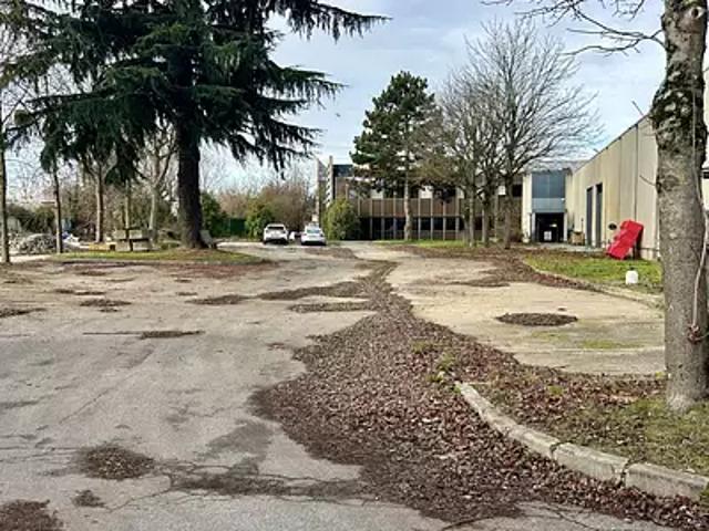 Plaisir 78370 Achat / Vente divers parking