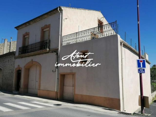 PLAISSAN Vigneronne avec jardin, terrasse et garage