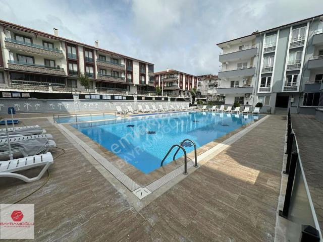 Plaja Yakın, Havuzlu 2+1 Daire Bayramoğlu İnşaat Güvencesiyle