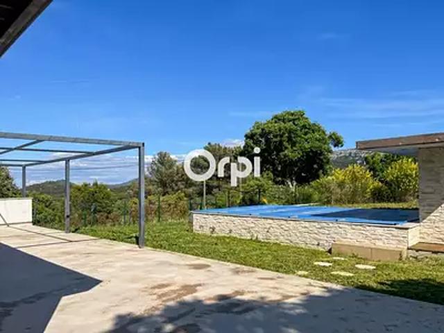 Plan d'Aups Sainte Baume 83640 Achat / Vente maison 8 pièces t8 piscine jardin