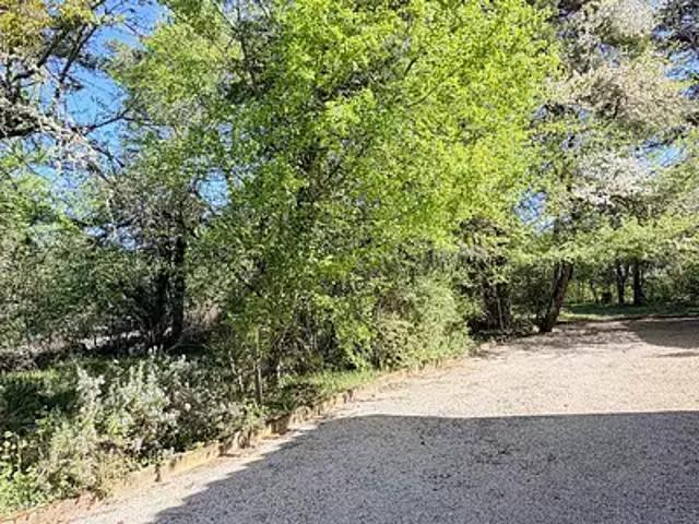 Plan d'Aups Sainte Baume 83640 Programme neuf terrain neuf à vendre