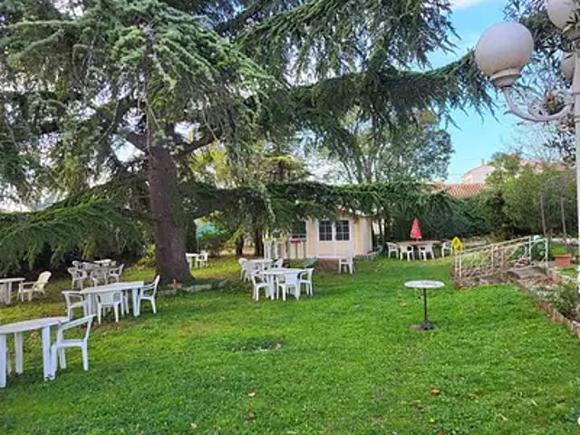 Plan de Cuques 13380 Achat / Vente maison 20 pièces t20 jardin