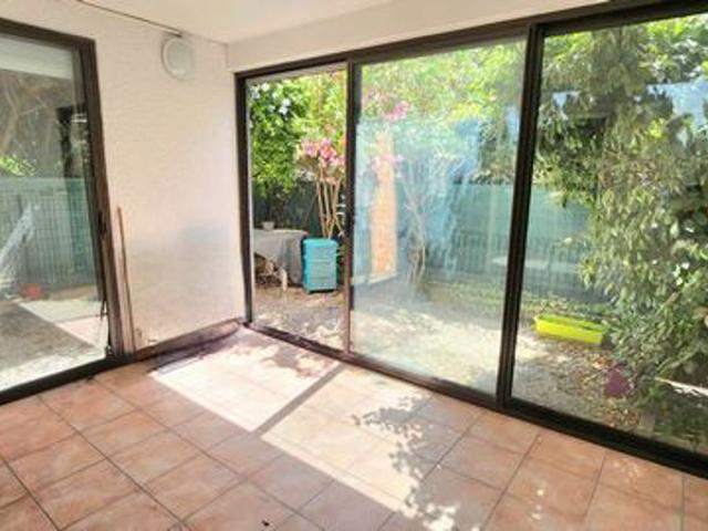 Plan de Cuques appartement T2 d'environ 49 m&#