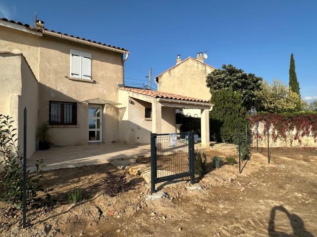 Plan de Cuques Location Maison 13
