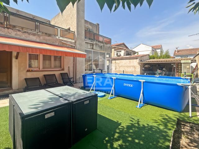 PLAN DE CUQUES MAISON DE 174 m² ENVIRON SUR 550 m² DE TERRAIN 2 LOGEMENTS INDÉPENDANTS FORT POTENTIEL