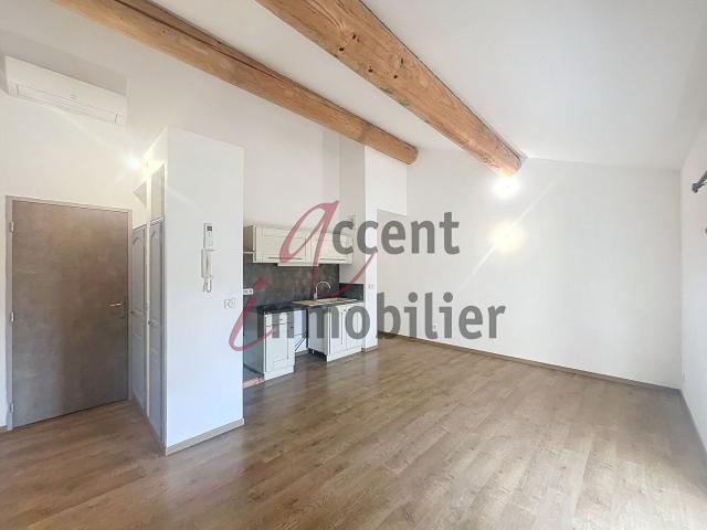 Plan d'Orgon: Appartement T2 47 m²