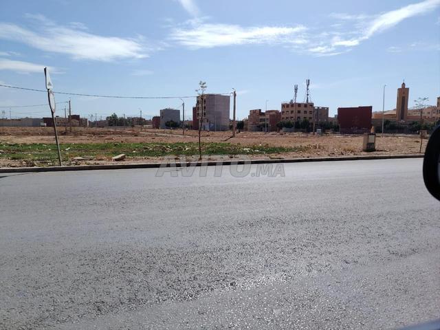 Plan 195m² à vendre route al aounia