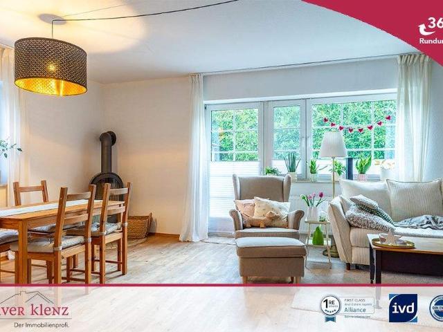 Planen Sie heute Ihre Zukunft solide Doppelhaushälfte in ruhiger Lage