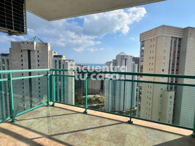 PLANTA 24 EN ATRIUM BEACH: TERRAZA ABIERTA AL HORIZONTE Y LUZ REAL TODO EL DÍA EN LA CALA DE VILLAJOYOSA