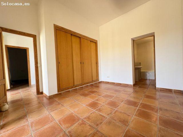 PLANTA BAJA CON JARDÍN EN SA CABANETA