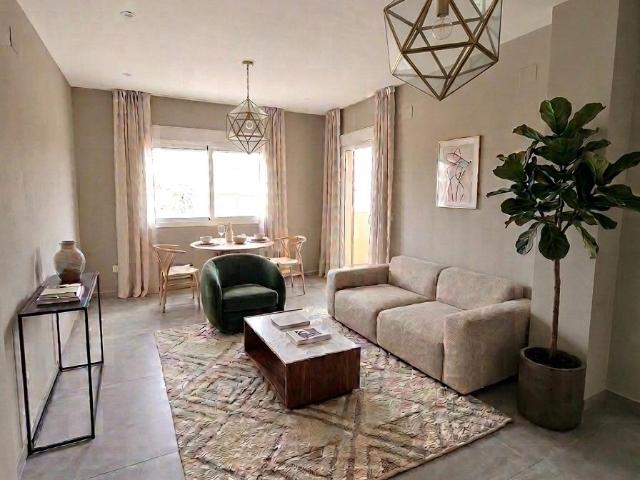 Planta baja con jardin privado en Torre del Mar