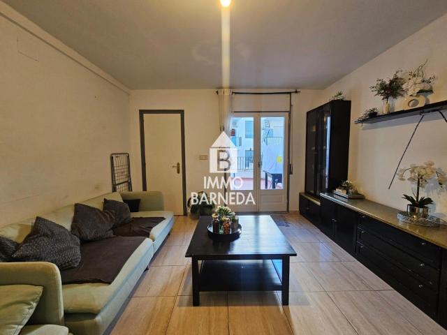 Planta baja con patios en zona tranquila del centro de Roses. 119m² Roses