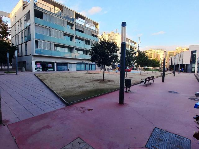 Planta baja con parking