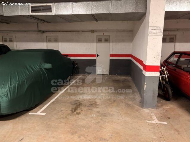 Planta baja con parking, trastero y piscina en Ciutadella