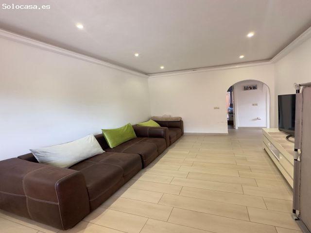 ¡PLANTA BAJA CON PISCINA PRIVADA!