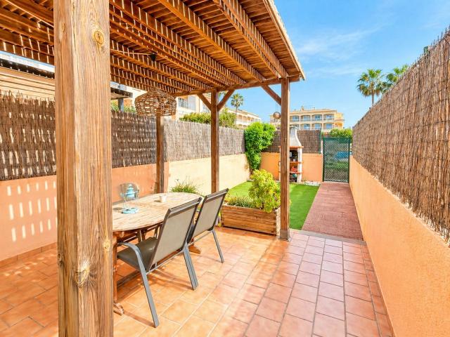 Planta baja dúplex con encanto en Sa Torre, cerca del golf, el mar y Palma