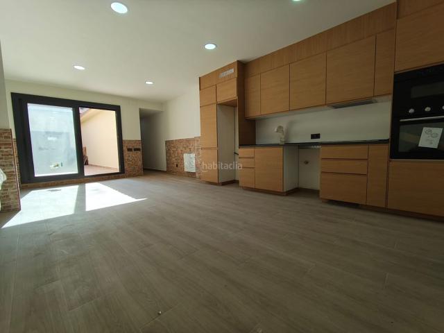 Planta baja en venta en Terrassa, Ca n'Aurell. OBRA NUEVA DE 3 HABITACIONES CON PATIO. Plantas bajas.