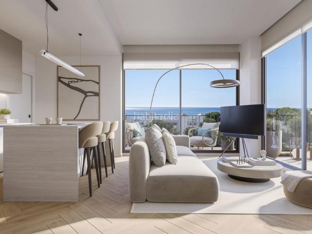 Planta baja en venta en Torremolinos, El Bajondillo. Plantas bajas.