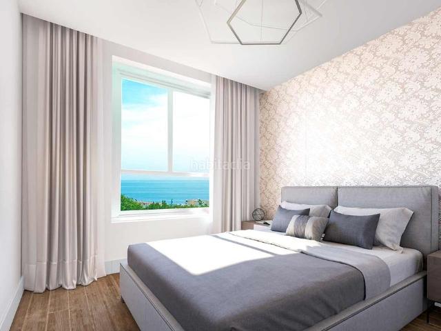 Planta baja en venta en Torremolinos, Montemar. PLANTA BAJA de Lujo de 3 dormitorios con 94 m2 terraza y jardín privado. Plantas bajas.