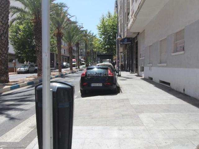 Planta baja en venta en Torrevieja, Avenida Habaneras Curva de Palangre. OPORTUNIDAD EN AV. HABANERAS TORREVIEJA. Plantas bajas.