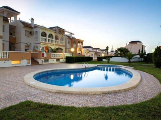 Planta baja en venta en Torrevieja, La Mata